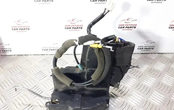 Mazda CX-7 Rear door lock