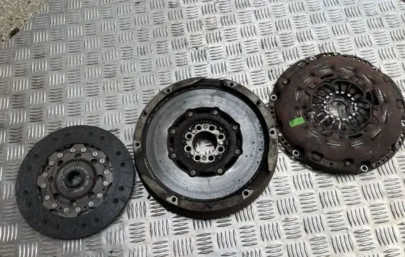 Toyota Corolla Verso AR10 Clutch set kit