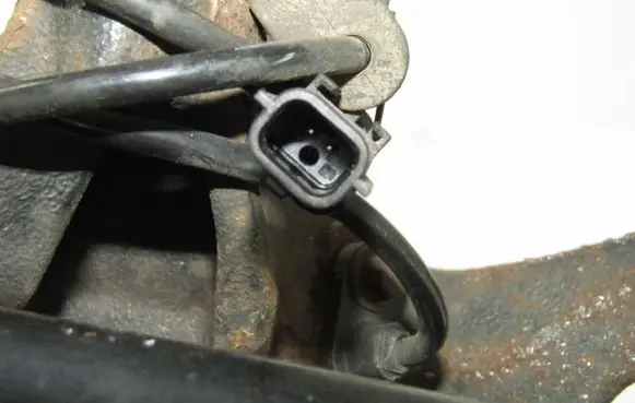 Ford B-MAX Front wheel hub