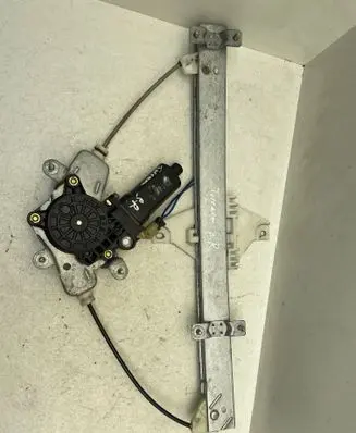 Hyundai Terracan Rear door window regulator with motor