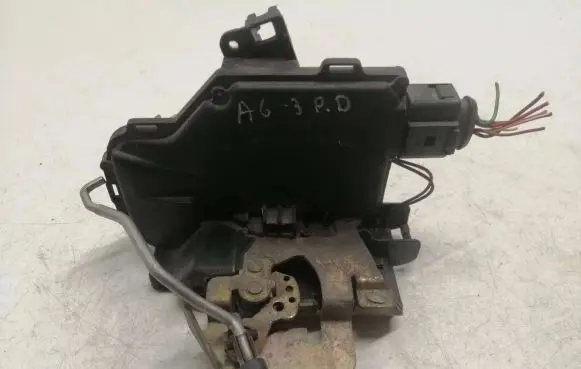 Audi A6 S6 C5 4B Front door lock 4B1837016B PA663009GF