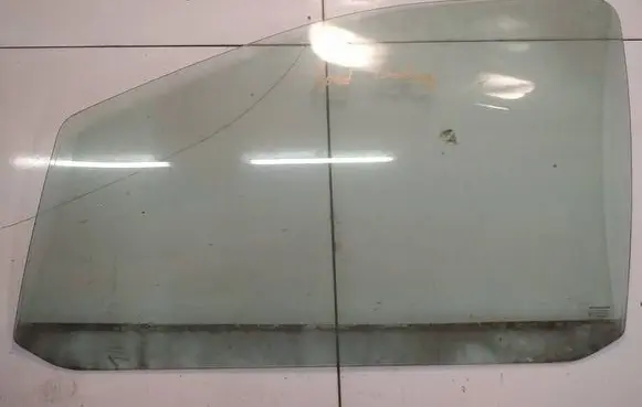 Ford Galaxy Front door window glass four-door AS2