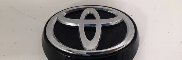 Toyota Corolla E210 E21 Manufacturers badge/model letters 6793002060