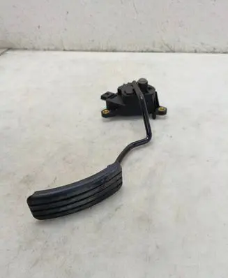 Renault Scenic II - Grand scenic II Accelerator throttle pedal 8200159645 00711 0745B