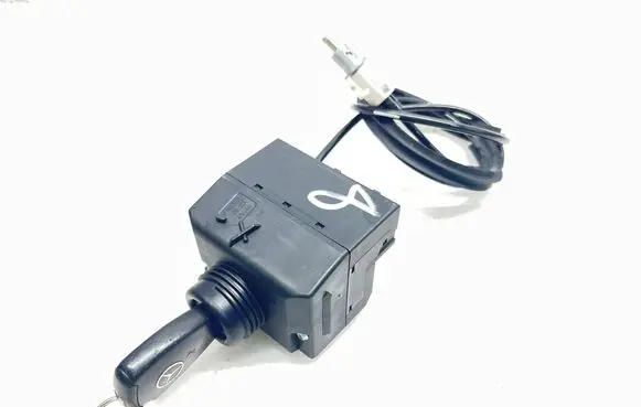 Mercedes-Benz CLK A209 C209 Ignition lock 2095451908