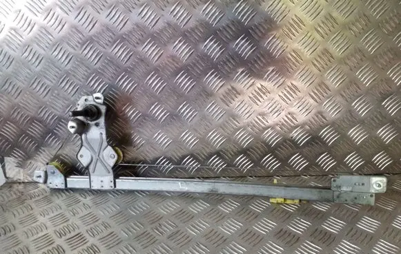 Opel Vivaro Front door manual window regulator 7700311818D 91165695D