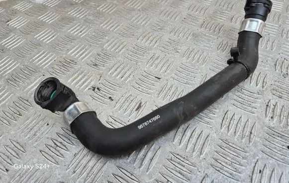 Peugeot 308 Engine coolant pipe/hose 9678747680