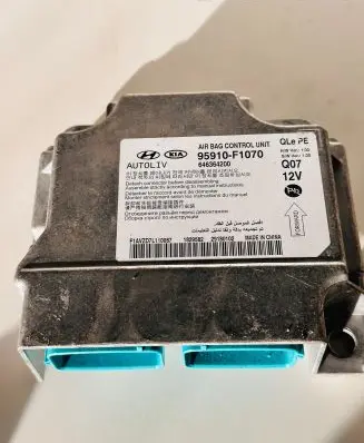 KIA Sportage Airbag control unit/module 95910F1070