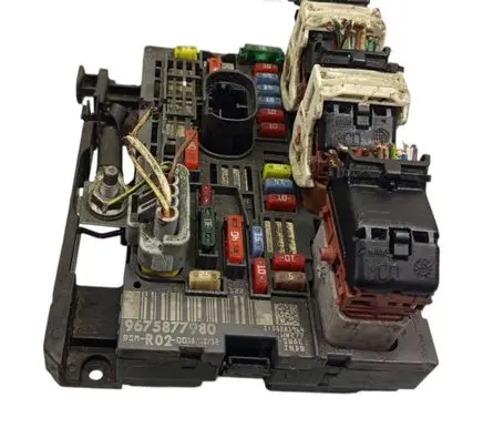 Citroen C4 I Picasso Fuse box set 9675877980 B55281964 20018103