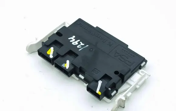 Peugeot 3008 III Battery control module 9856742080 42059952