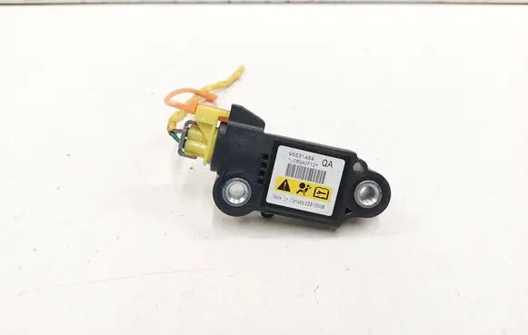Chevrolet Captiva Airbag deployment crash/impact sensor 96631484 03312006 JC6QA0F12