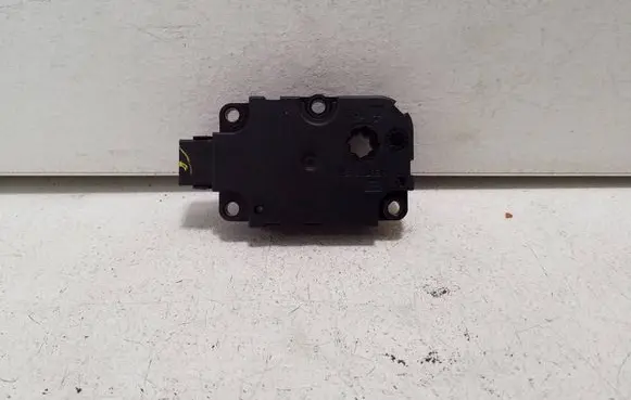 Audi Q7 4M Air flap motor/actuator DA893009 ZBAT0063D13