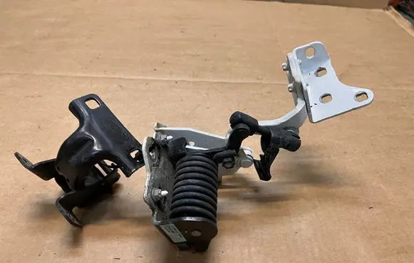 Mercedes-Benz E W238 Tailgate/trunk/boot hinge A2387501500