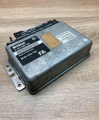 Opel Astra G Engine control unit/module ECU 90233740 0261200102