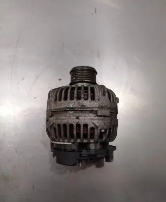 Mitsubishi Outlander Generator/alternator 06f903023f
