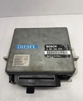 BMW 5 E34 Engine control unit/module 0281001079
