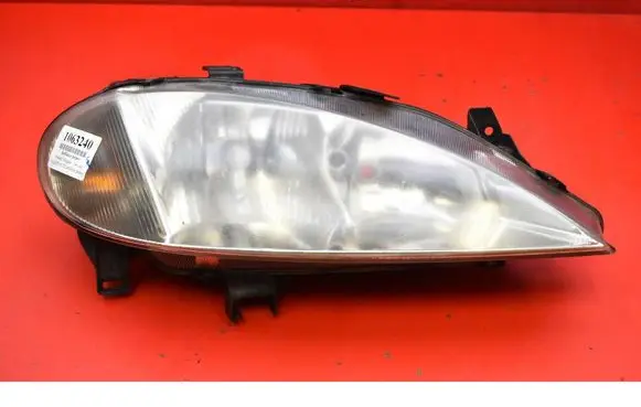 Renault Megane I Headlight/headlamp 7700427870D