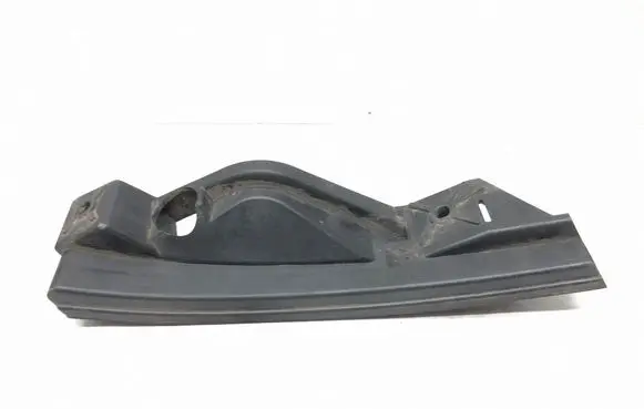 Volkswagen Touran I Front bumper mounting bracket 1T0807890A