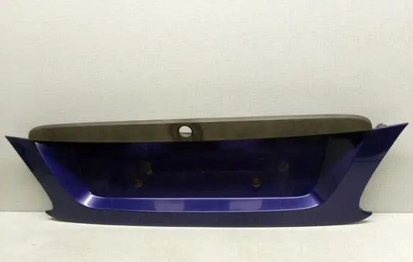 Nissan Almera N16 Trunk door license plate light bar 848105M300 K745635M300
