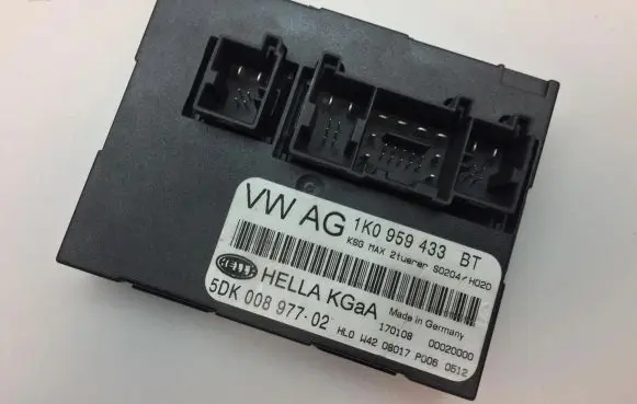 Volkswagen Golf V Comfort/convenience module 1K0959433BT