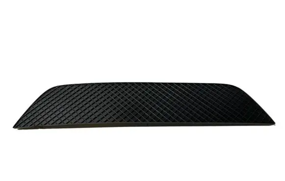 BMW 1 E81 E87 Front bumper lower grill 0304962 51130304962 24223110
