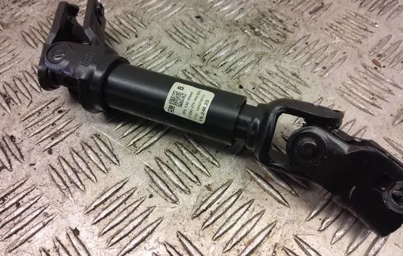 Opel Insignia A Steering column universal joint 13219344