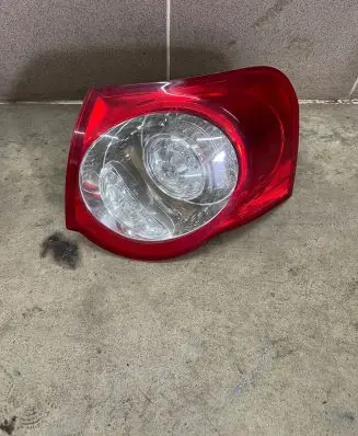 Volkswagen PASSAT B6 Rear/tail lights 3C9945096B