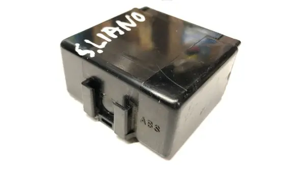 Suzuki Liana Other control units/modules 3886054G00