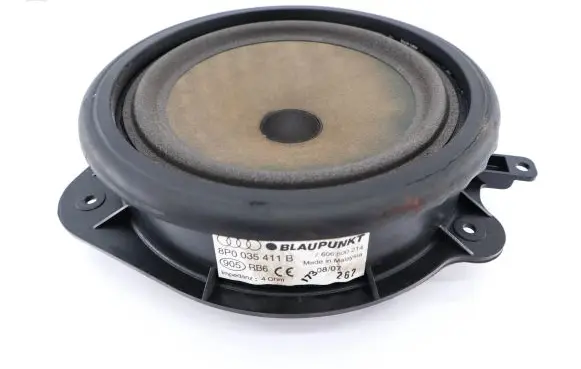 Audi A3 S3 A3 Sportback 8P Front door speaker 8P0035411B