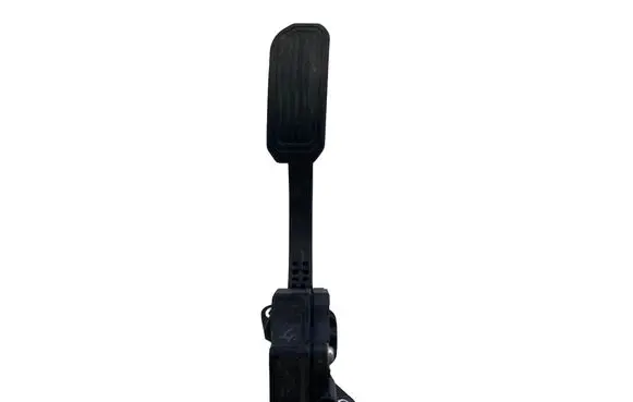 Toyota Prius+ (ZVW40) Accelerator throttle pedal 7811012050