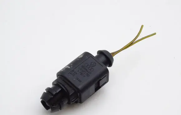 Audi A4 S4 B6 8E 8H Outside/exterior temperature sensor 8Z0820535