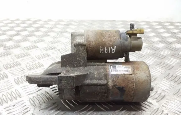 Mazda 3 I Starter motor M000T90981