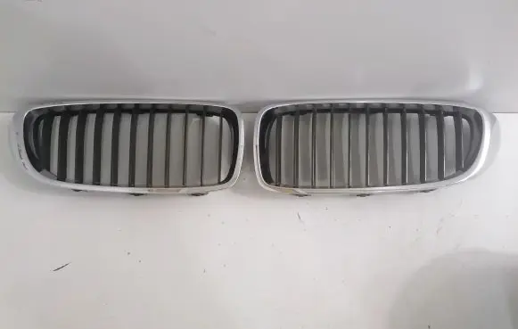 BMW 4 F36 Gran coupe Front bumper upper radiator grill 7294817 7294818