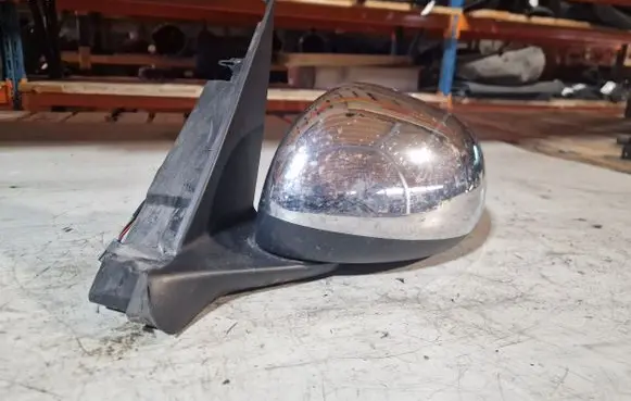 Fiat 500L Front door electric wing mirror