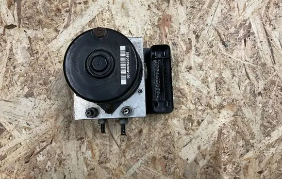 Volvo V50 ABS Pump 31274911 8N512C405AB 10020604034