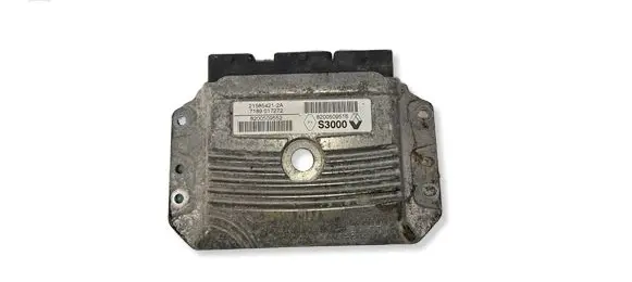 Renault Trafic III (X82) Engine control unit/module 8200509516 215854212A 8200509552