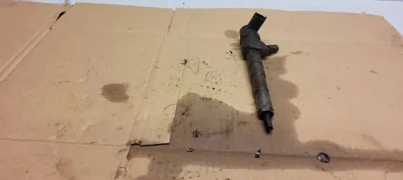 Opel Insignia A Fuel injector 0445LL0327 2209L34289L03