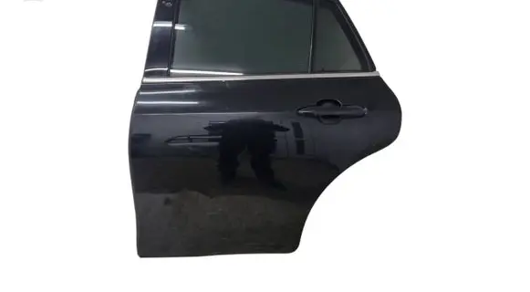 Toyota Mirai II Rear door