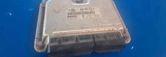 Volkswagen Golf IV Engine control unit/module 038906012K