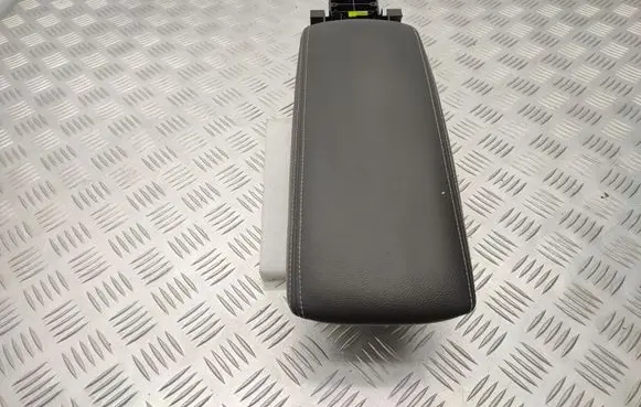 Renault Scenic III - Grand scenic III Armrest 