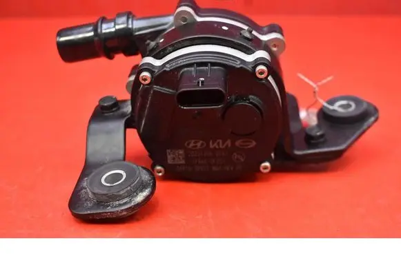 Hyundai Tucson JM Water pump 36910-3D921