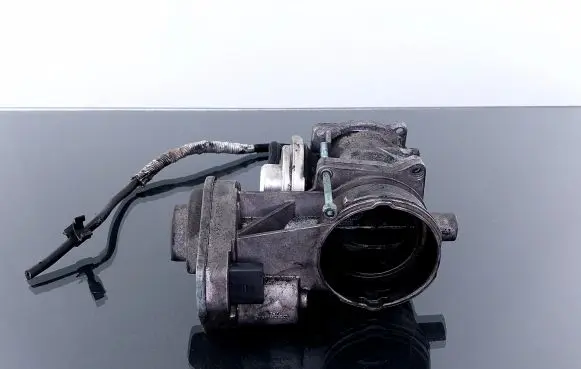 Volkswagen Touareg I Throttle valve 07Z131501A 283403098 07Z128069A