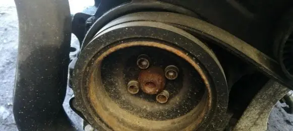 Volkswagen PASSAT B6 Crankshaft pulley