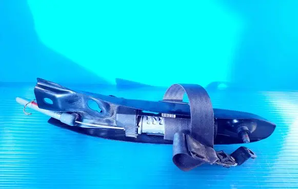Volvo XC90 Front seatbelt 6008818L0G