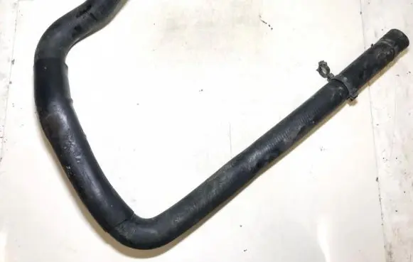 Mercedes-Benz E W211 Engine coolant pipe/hose