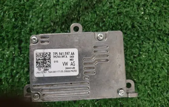 Skoda Octavia Mk3 (5E) Headlight ballast module Xenon 7P5941597AA