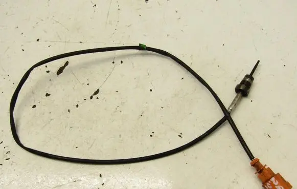 Audi Q3 8U Exhaust gas temperature sensor 03L906088B
