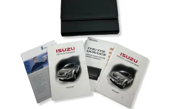 Isuzu D-Max Owners service history hand book 