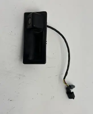 Volkswagen PASSAT B7 Tailgate/trunk/boot exterior handle 3C9827566