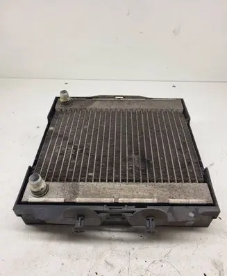 BMW 5 F10 F11 Optional radiator 7806190 13245003